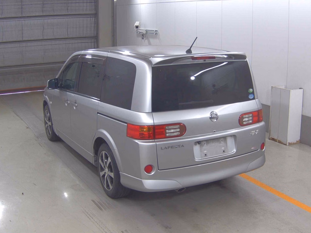 NISSAN LAFESTA