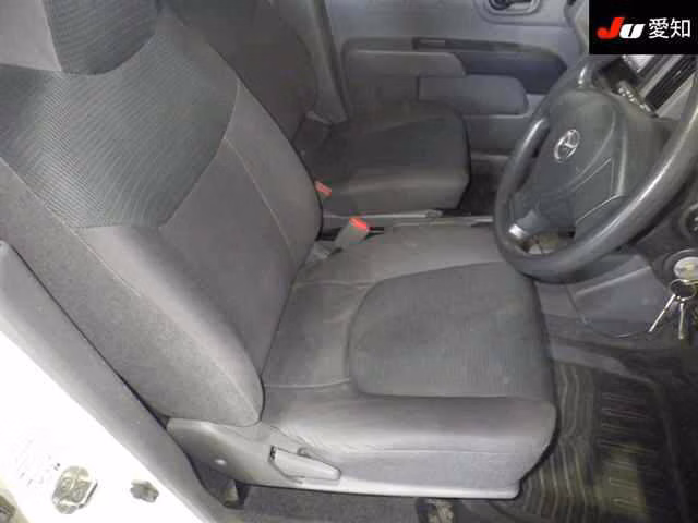 MAZDA FAMILIA