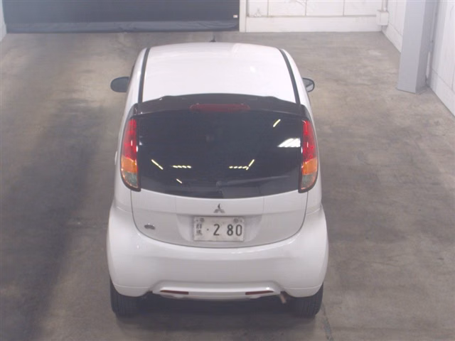 MITSUBISHI I