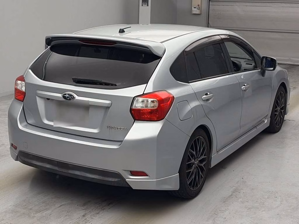 SUBARU IMPREZA