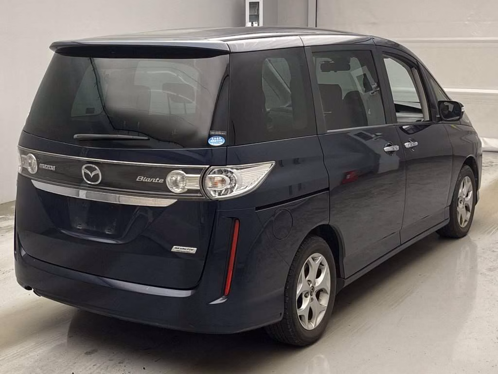 MAZDA BIANTE