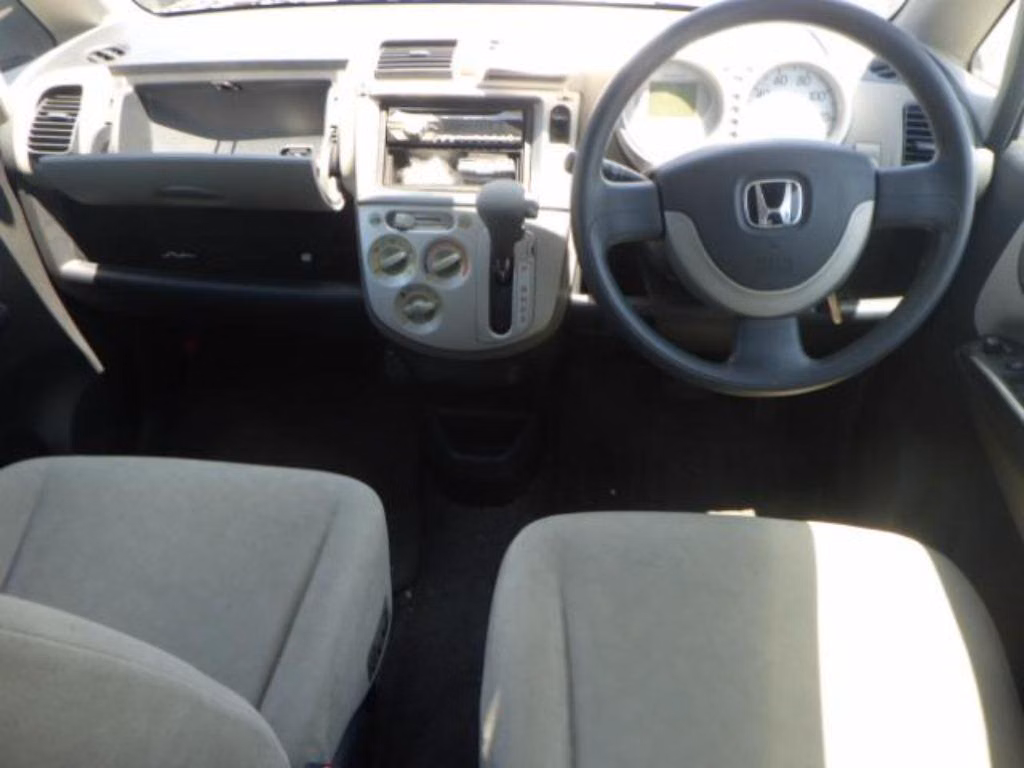 HONDA LIFE