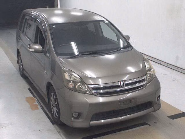 TOYOTA ISIS