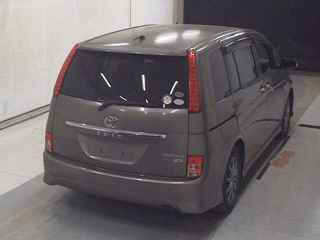 TOYOTA ISIS