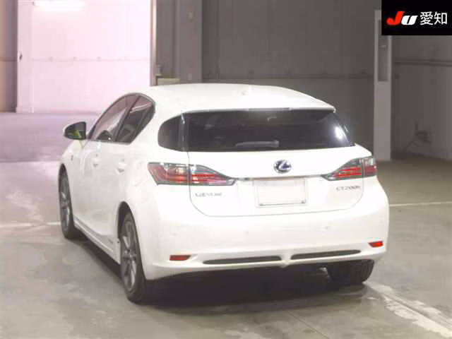 LEXUS CT200H