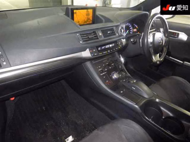 LEXUS CT200H