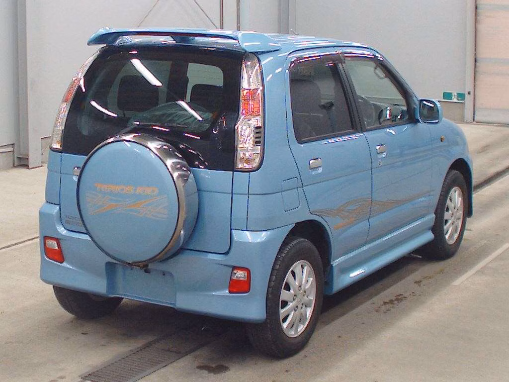 DAIHATSU TERIOS KID