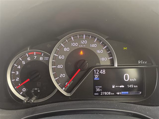 TOYOTA VITZ