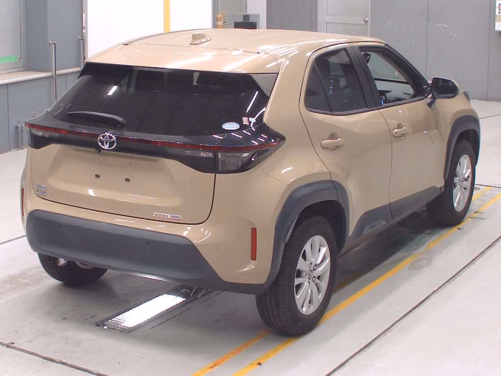 TOYOTA YARIS CROSS