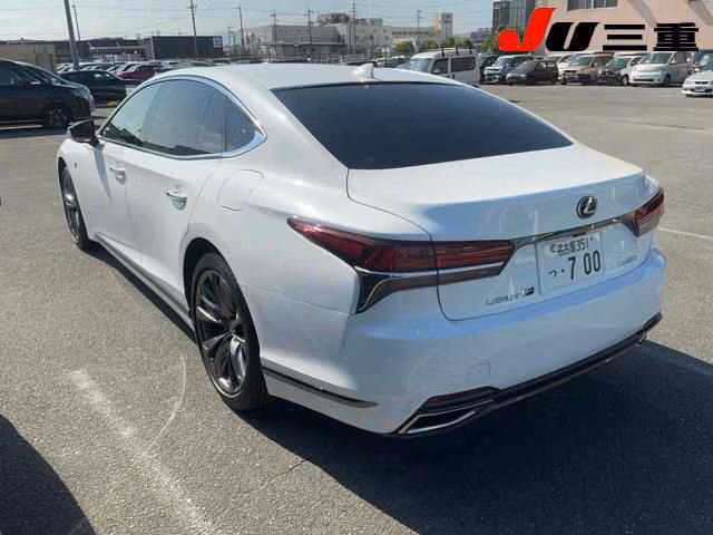 LEXUS LS500