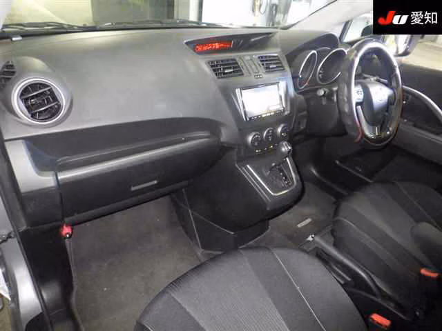 NISSAN LAFESTA