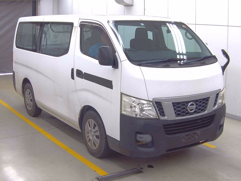 NISSAN NV350 CARAVAN