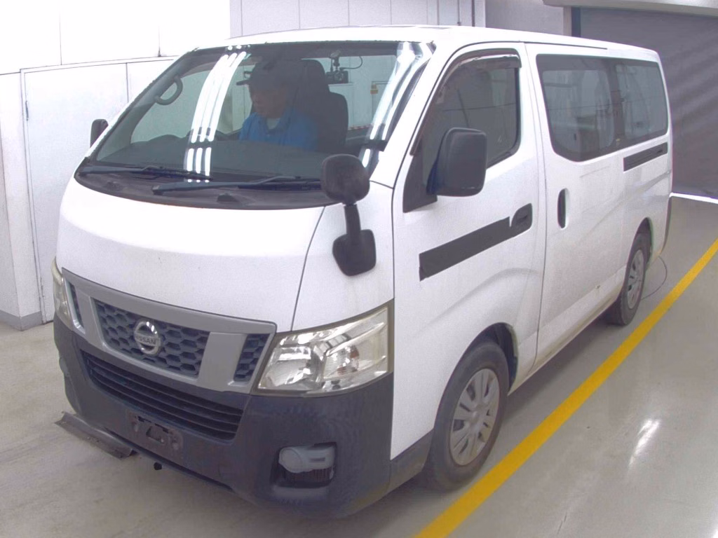 NISSAN NV350 CARAVAN