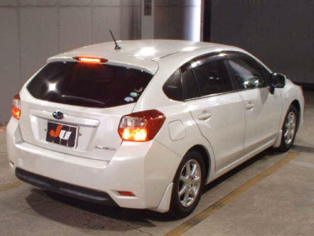 SUBARU IMPREZA