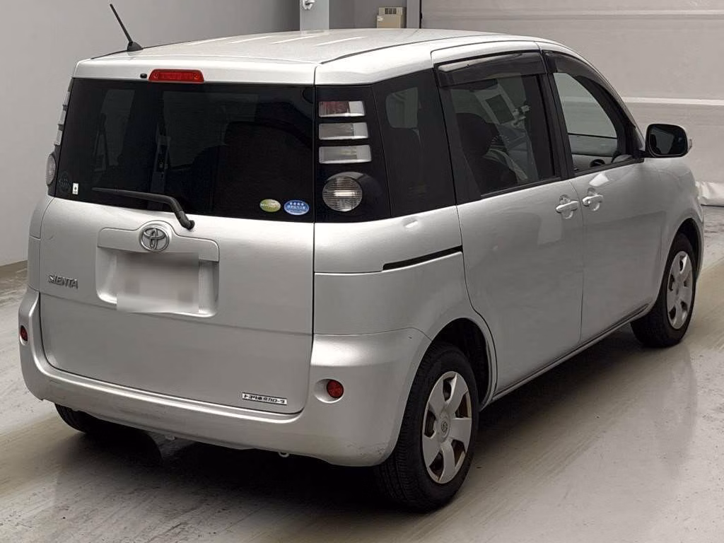 TOYOTA SIENTA
