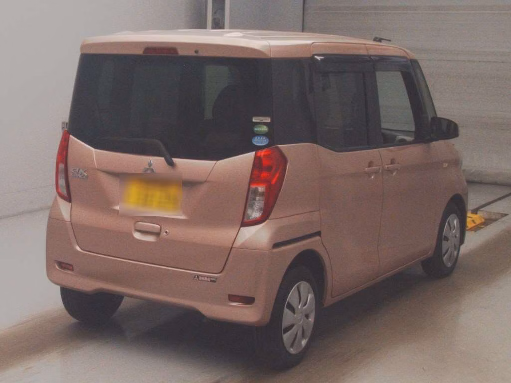 MITSUBISHI EK SPACE