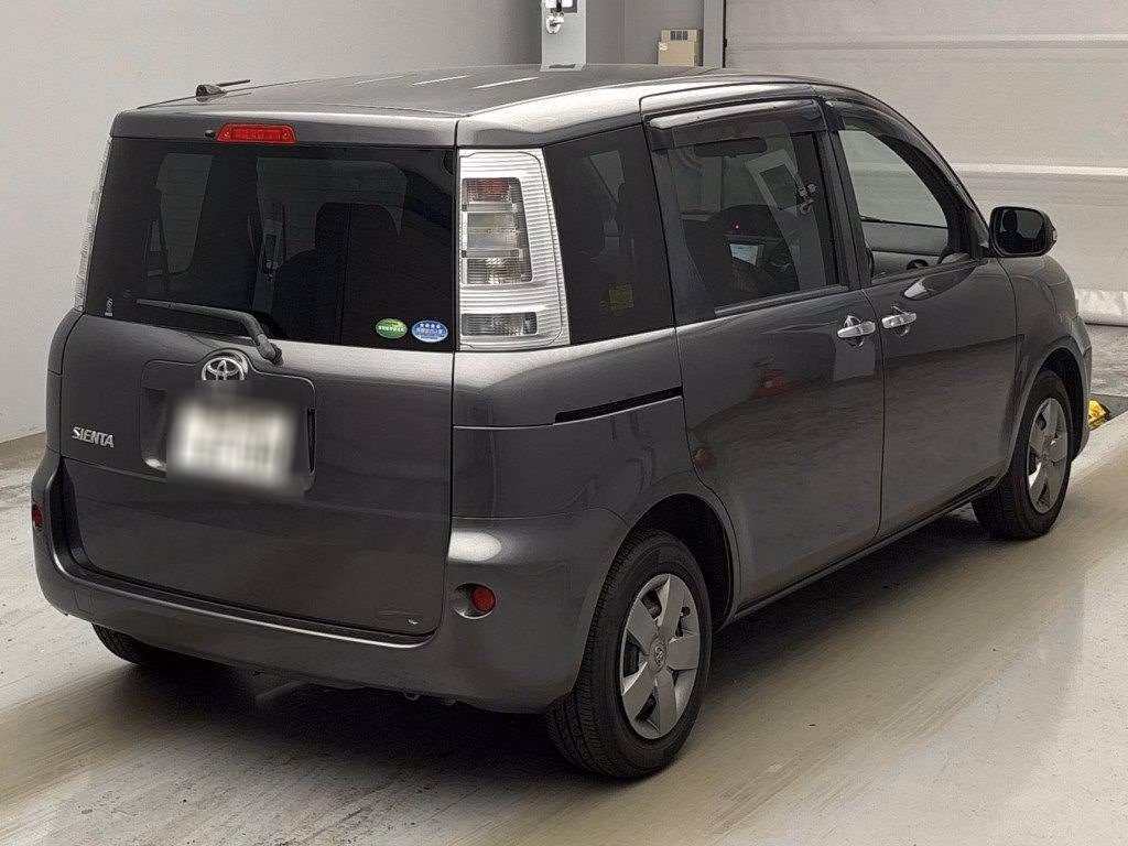 TOYOTA SIENTA