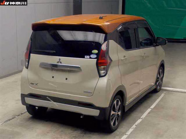 MITSUBISHI EK X