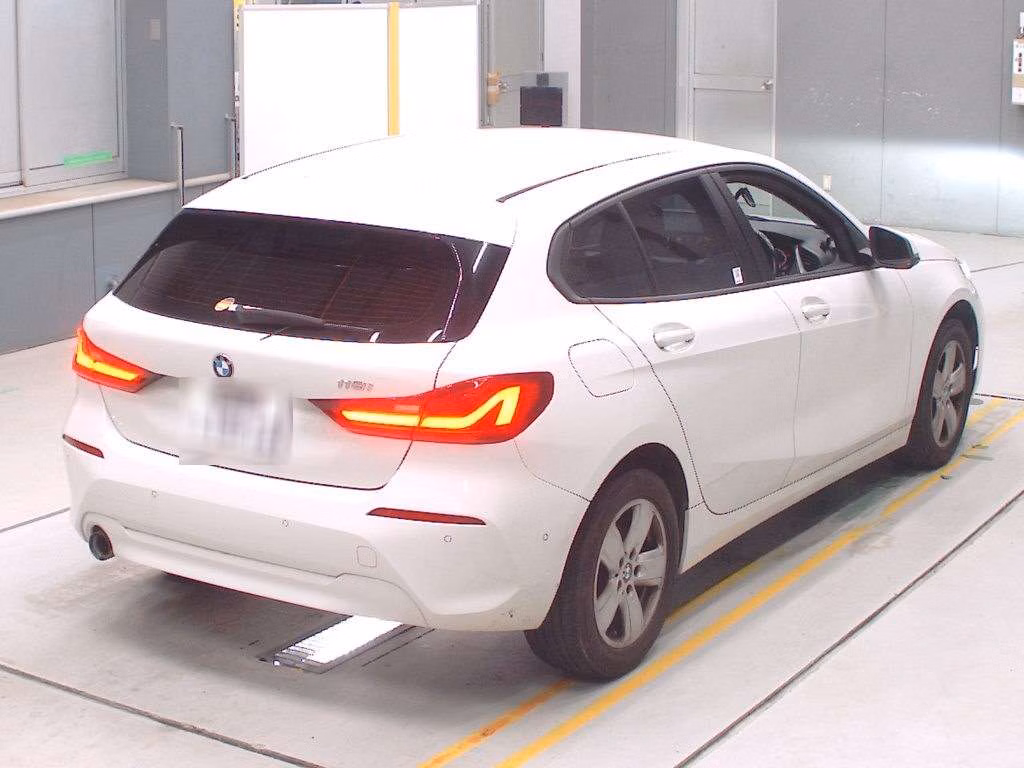 BMW 1-SERIES