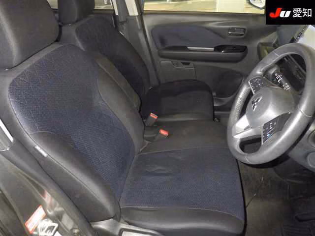 MITSUBISHI EK X