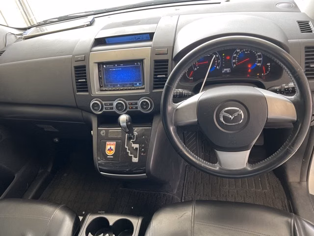 MAZDA MPV