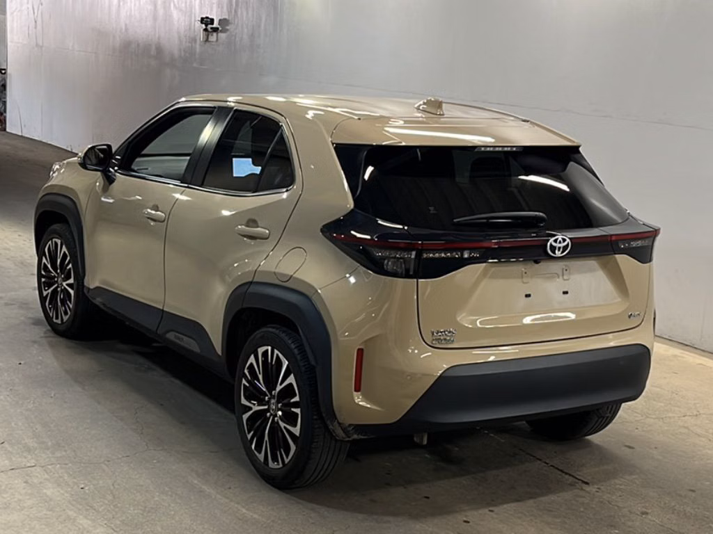 TOYOTA YARIS CROSS