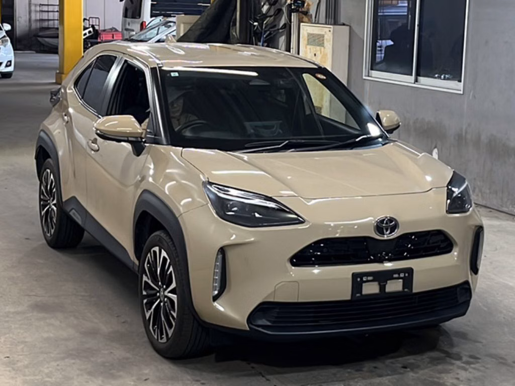 TOYOTA YARIS CROSS