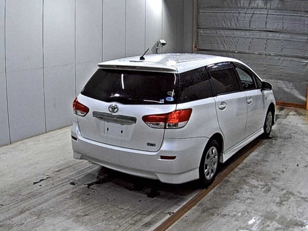 TOYOTA WISH