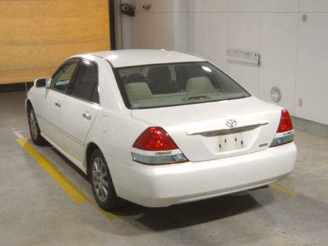 TOYOTA MARK II