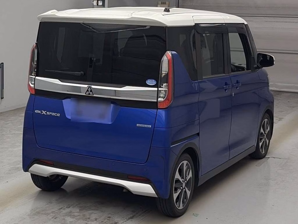 MITSUBISHI EK SPACE