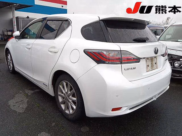 LEXUS CT200H