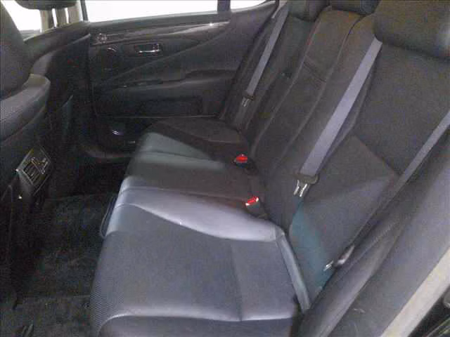 LEXUS LS600H