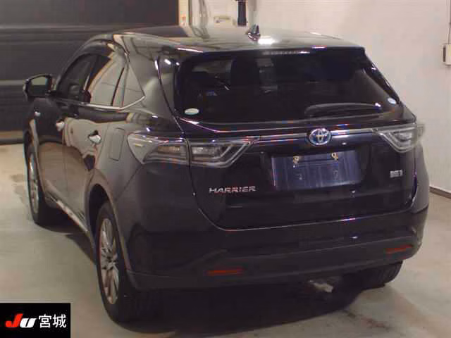 TOYOTA HARRIER
