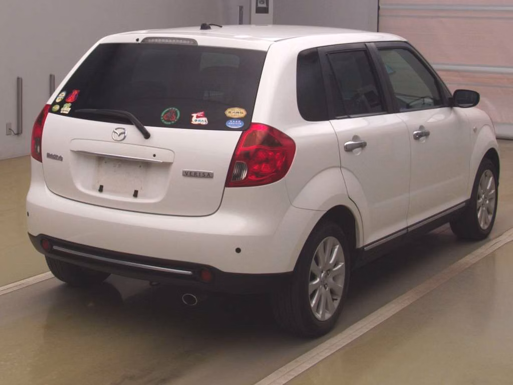 MAZDA VERISA