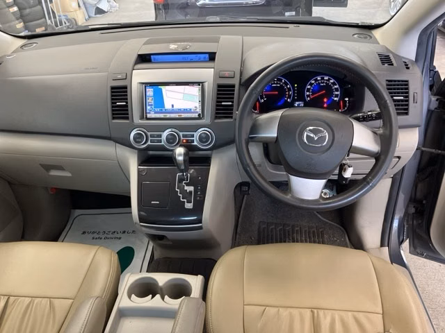 MAZDA MPV