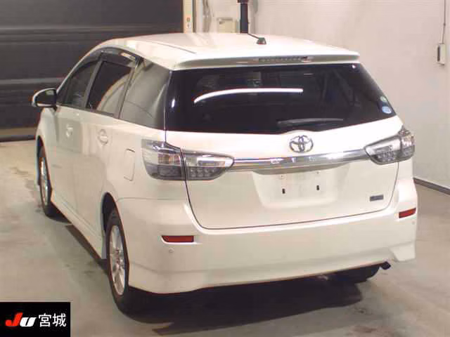 TOYOTA WISH