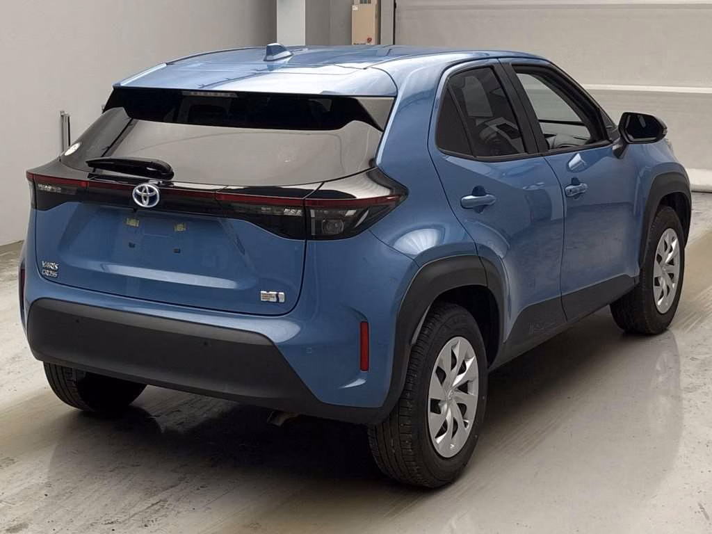 TOYOTA YARIS CROSS