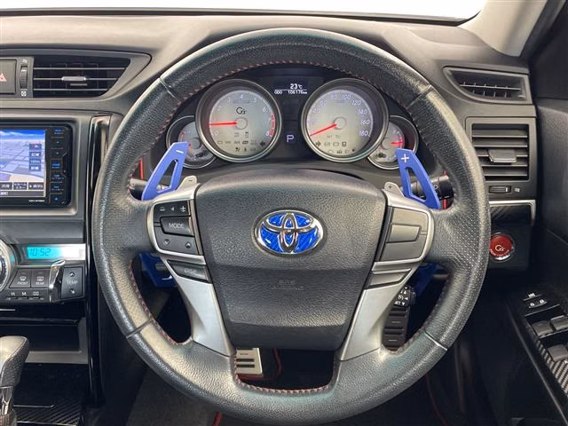 TOYOTA MARK X