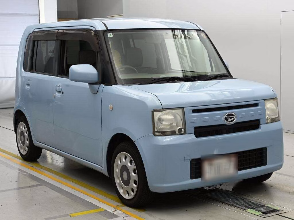 DAIHATSU MOVE CONTE