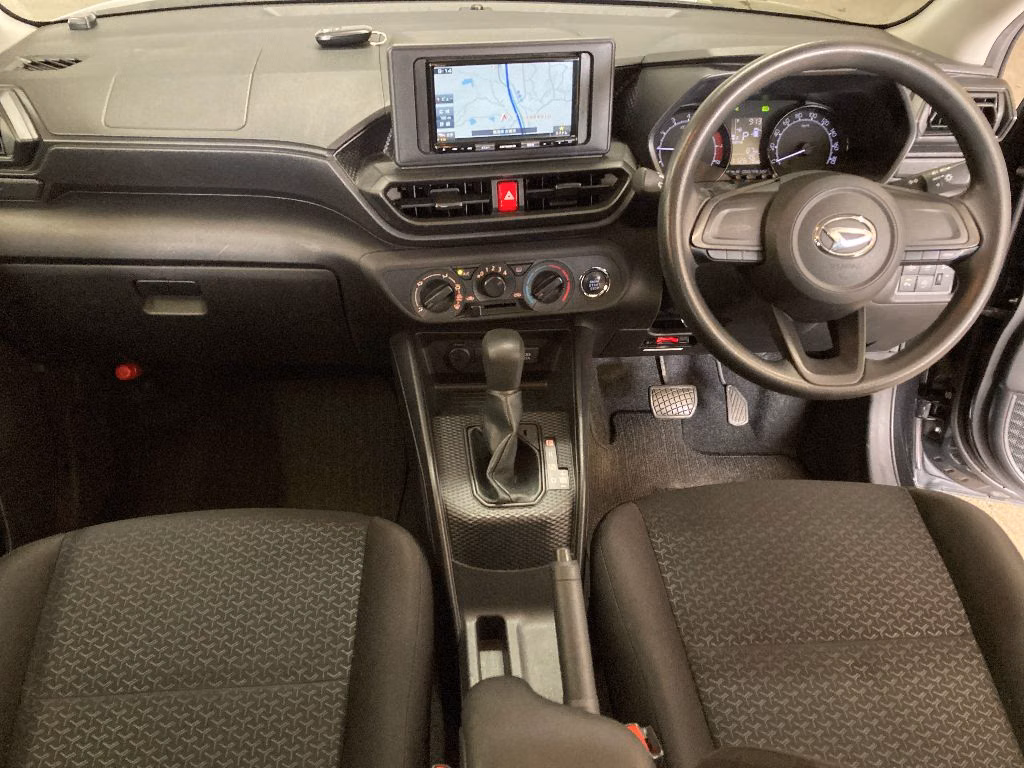 DAIHATSU ROCKY