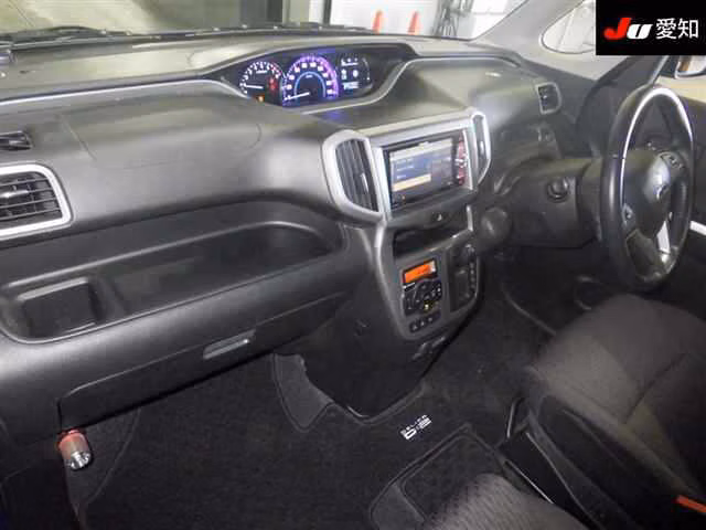MITSUBISHI DELICA D:2