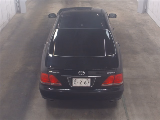TOYOTA CROWN