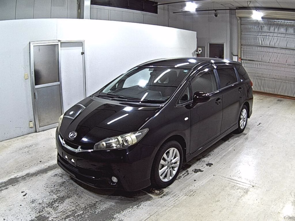 TOYOTA WISH