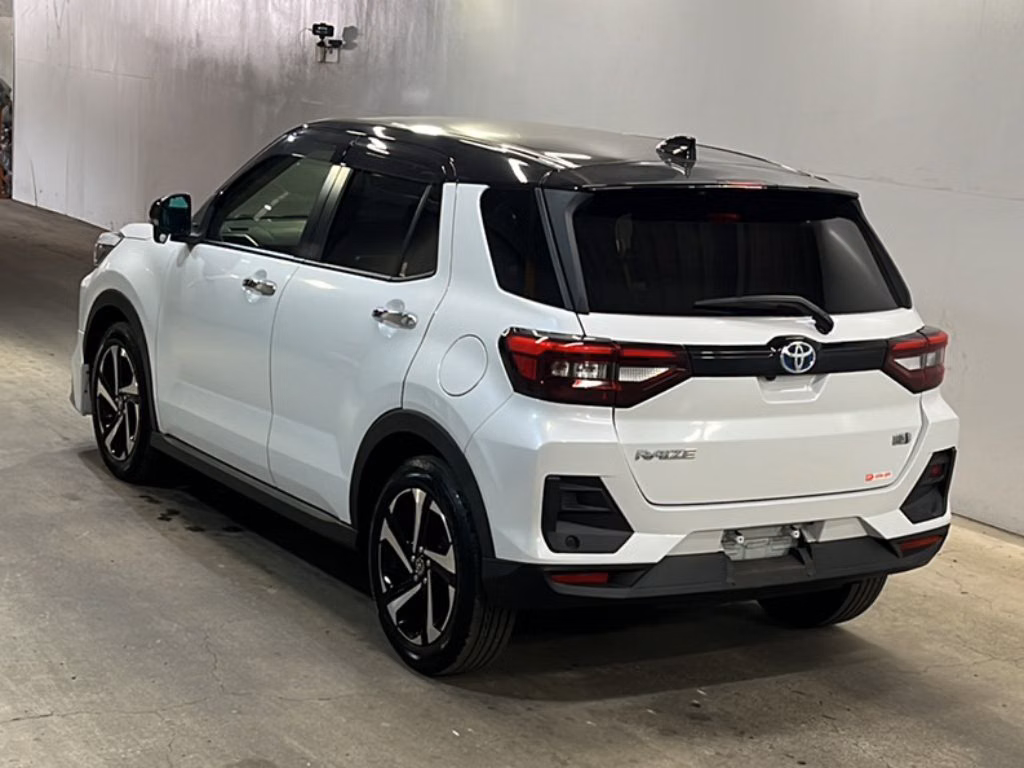TOYOTA RAIZE