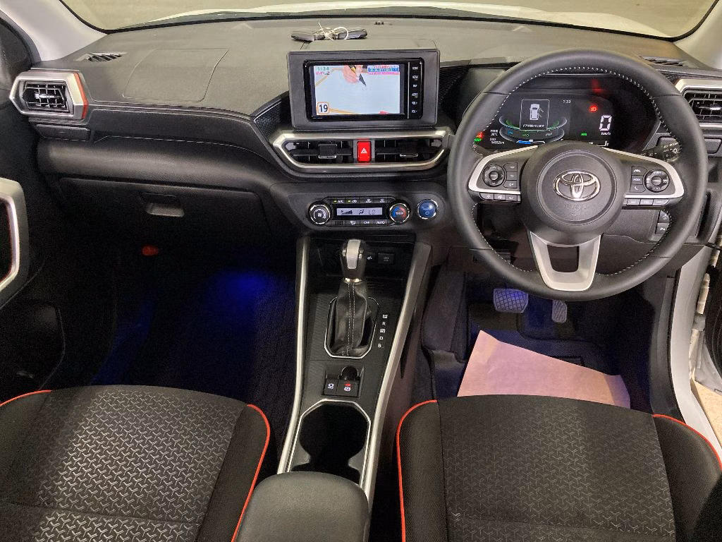 TOYOTA RAIZE