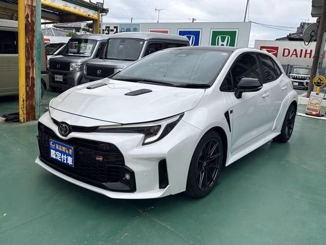 TOYOTA GR COROLLA