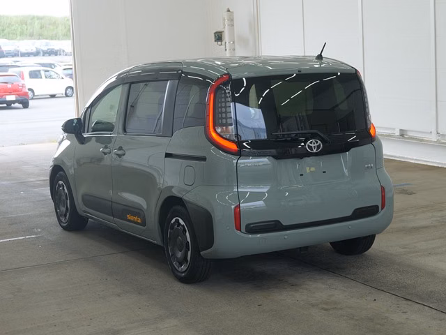 TOYOTA SIENTA