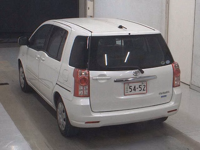 TOYOTA RAUM
