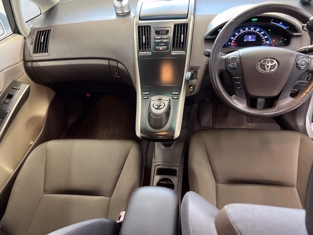 TOYOTA SAI