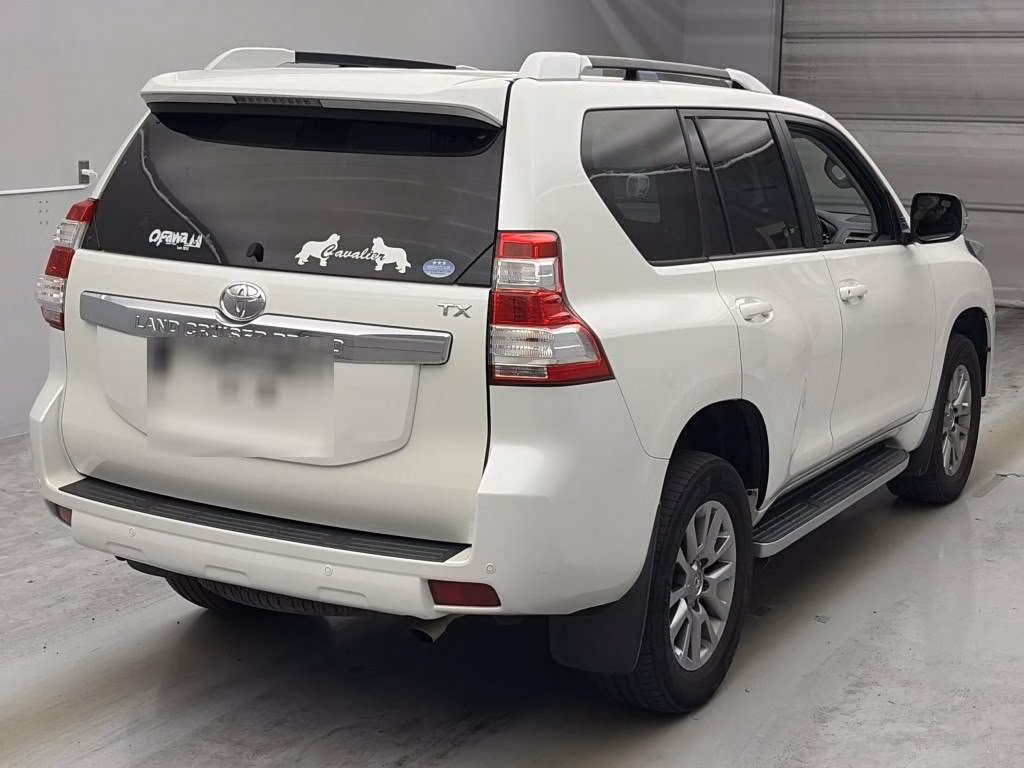 TOYOTA LAND CRUISER PRADO